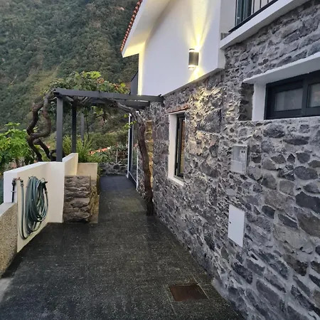 Casa Farraia * Santana (Madeira)